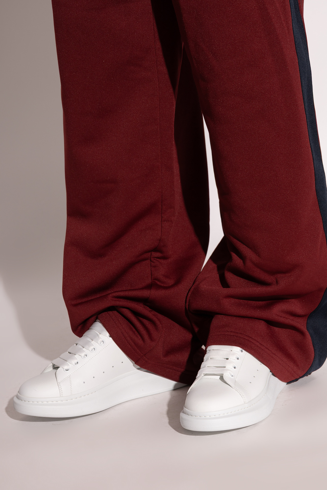 Alexander McQueen Leather sports shoes with logo | Men's | Vitkac